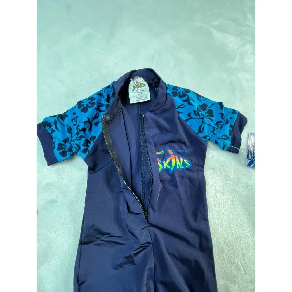 Radicool Skins Size 2 (2T) Swim Suit Sun Protective 100+ SPF Rashguard zip front